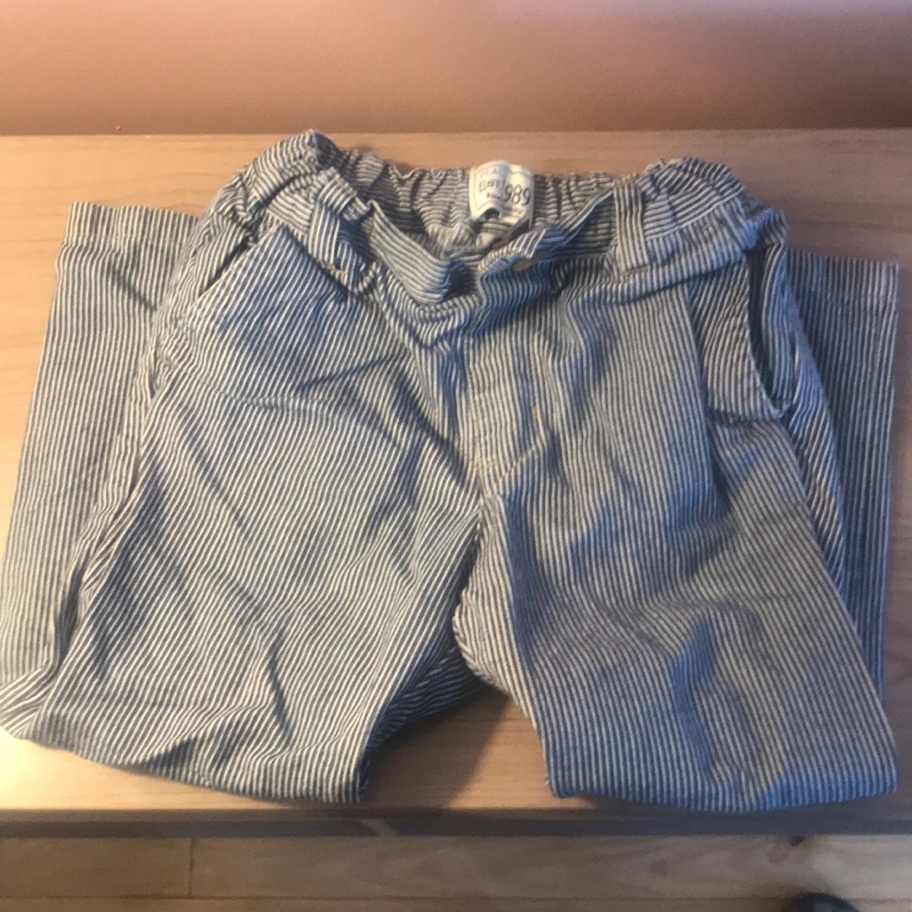 Seersucker pants size 3T